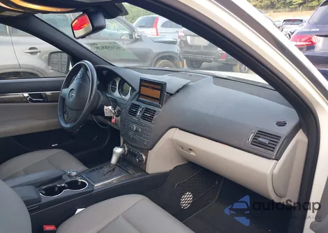 2008 Mercedes-Benz C 350 Sport from USA, damaged, VIN WDDGF56X28F165254